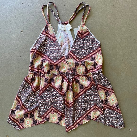 Buckle Daytrip Bohemian Babydoll Paisley Cami Tank Top - Picture 1 of 13
